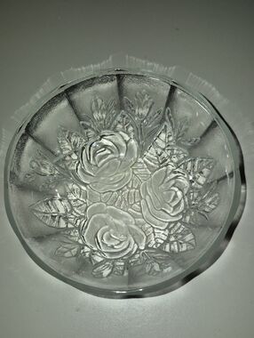 💥5/35 Vintage PASARI Clear Glass Rose Relief 5" Bowl